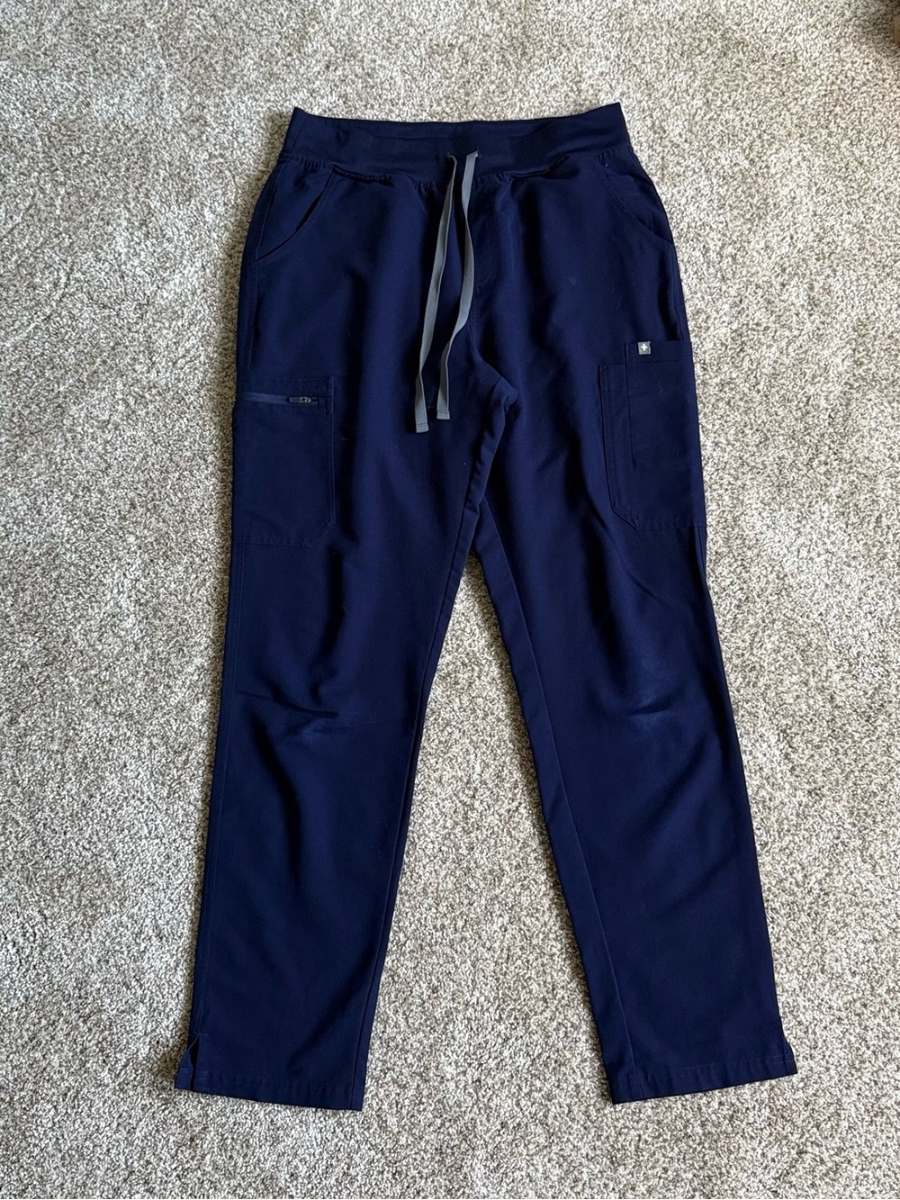 FIGS High Waisted Yola Scrub Pants Size Large Tall in Navy Blue